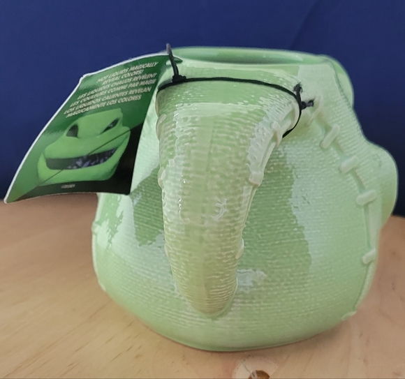 NEW Disney Parks 2022 Nightmare Before Christmas Oogie Boogie Color Changing Mug - Picture 6 of 9